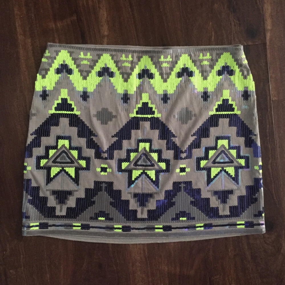 •EXPRESS• Aztec sequin mini skirt